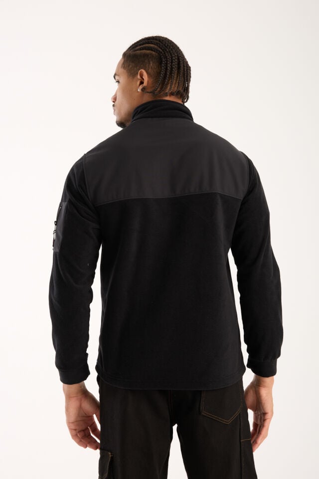 Omuz Detaylı Softshell Takviyeli Polar Ceket - Siyaha / Siyah