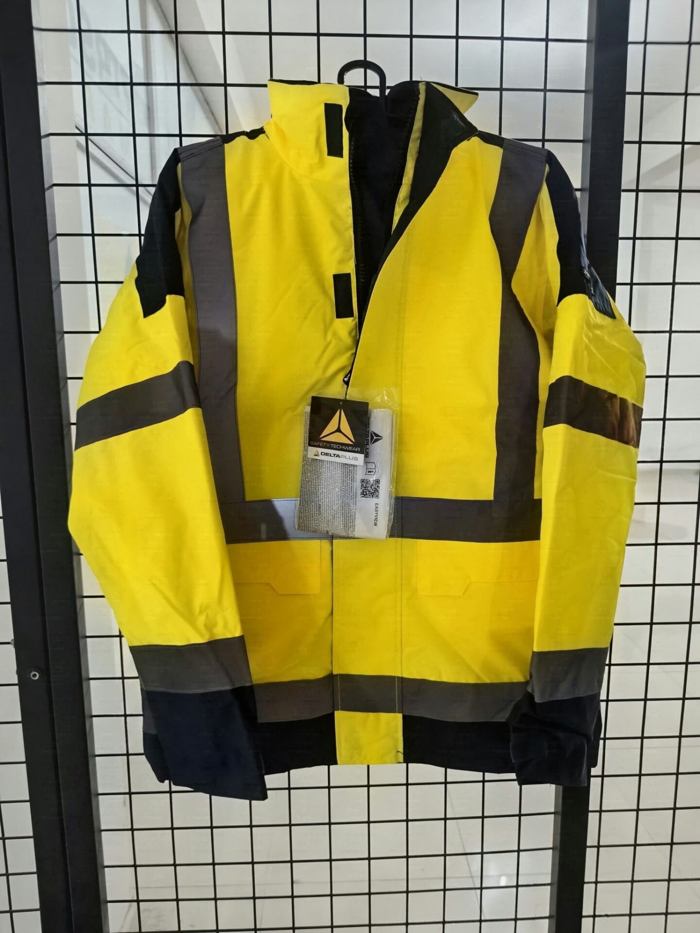 Delta Plus EASYVIEW Yüksek Görünürlüklü Su Geçirmez Sınıf 3 Parka Mont (Sarı / Lacivert)